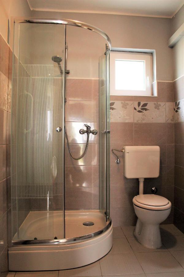 Apartmani Andrija Jezera Ngoại thất bức ảnh